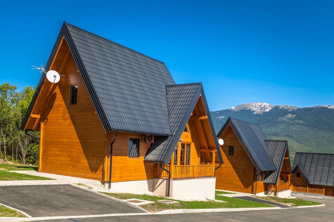 Wooden Houses Macola Ξενοδοχείο Korenica Εξωτερικό φωτογραφία